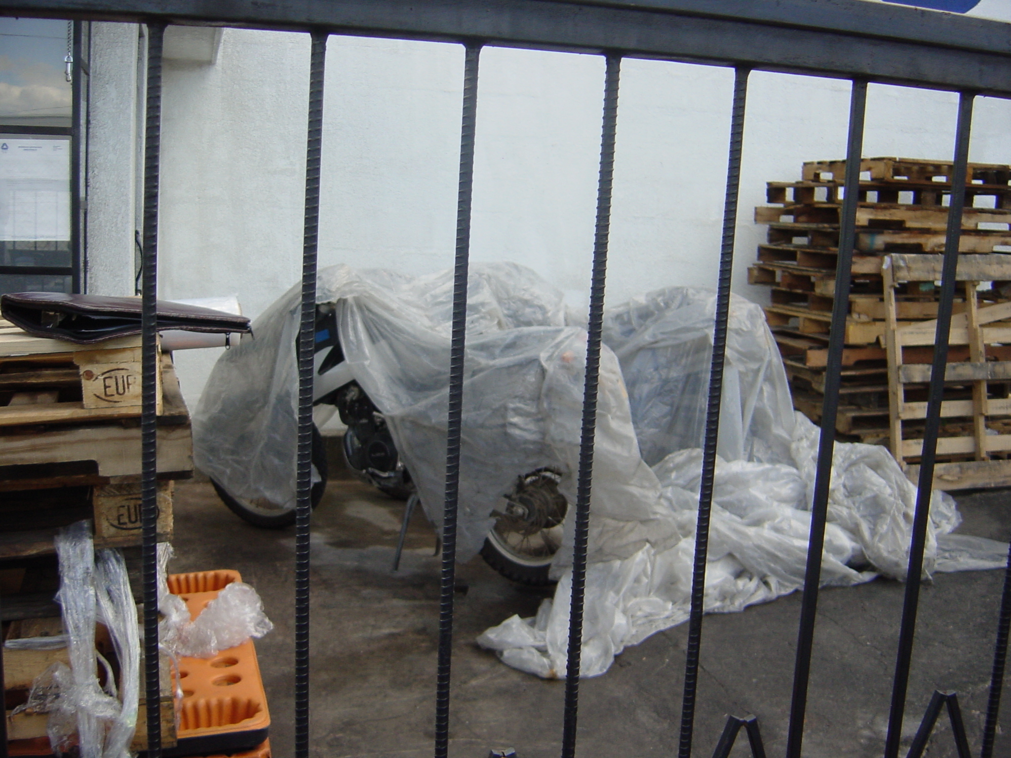 The bikes were tantalisingly close, we could see them, but at the end of day 2 at the customs office we had to leave without them, maybe tomorrow?
