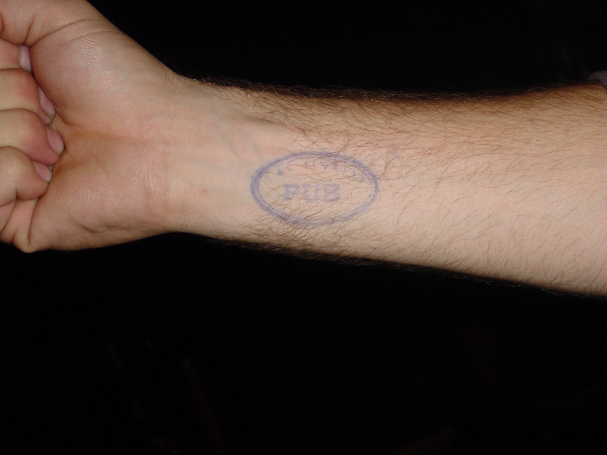 In case of getting lost and you can't speak Spanish, just point to the stamp and someone will give you directions.