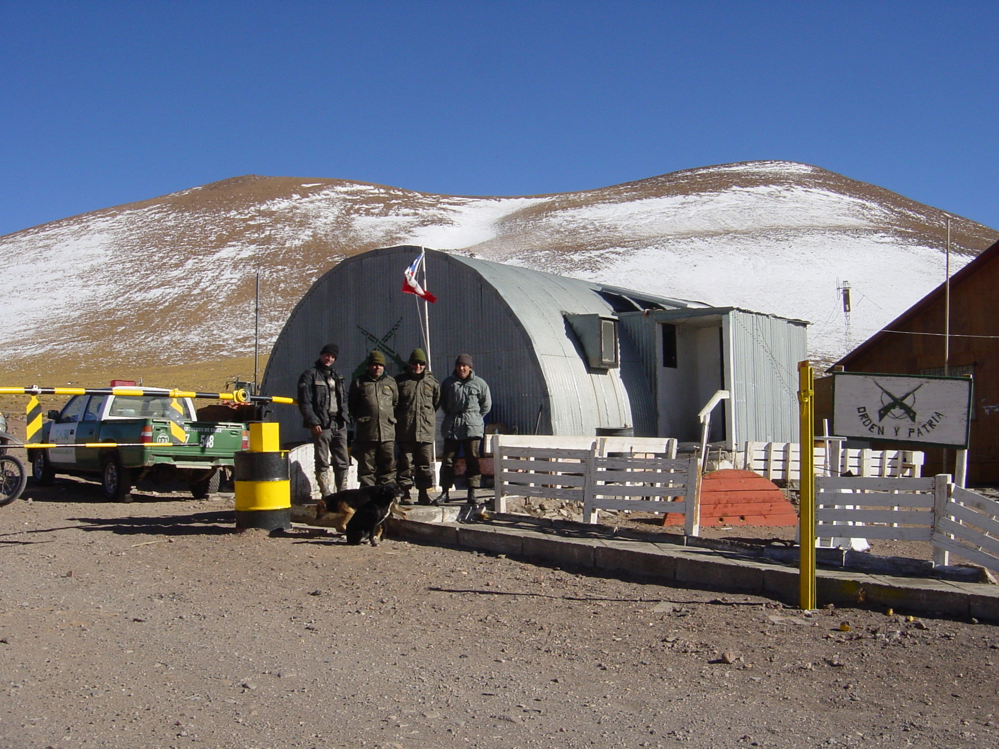 the border post the next morning - they eventually let us ride towards Argentina - had to promise to come back if there was too much snow