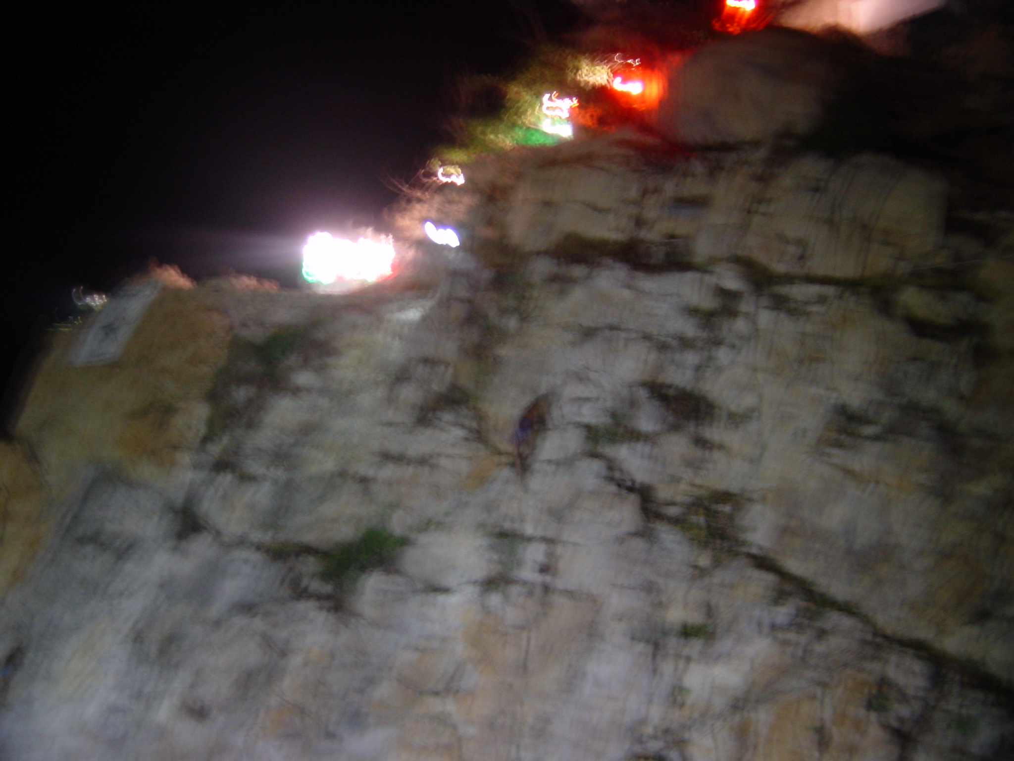 Acapulco cliff divers - our photography is not great
